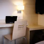 Kyriad Eco - Perpignan Nord Aéroport Hotel