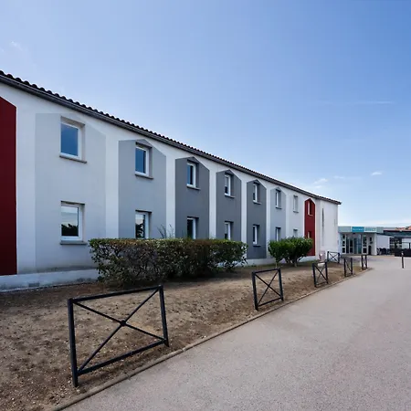 Kyriad Eco - Perpignan Nord Aeroport リヴサルト
