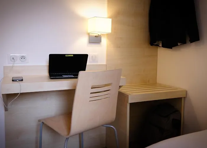 Kyriad Eco - Perpignan Nord Aeroport ホテル