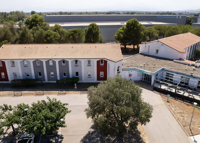 ホテル Kyriad Eco - Perpignan Nord Aeroport