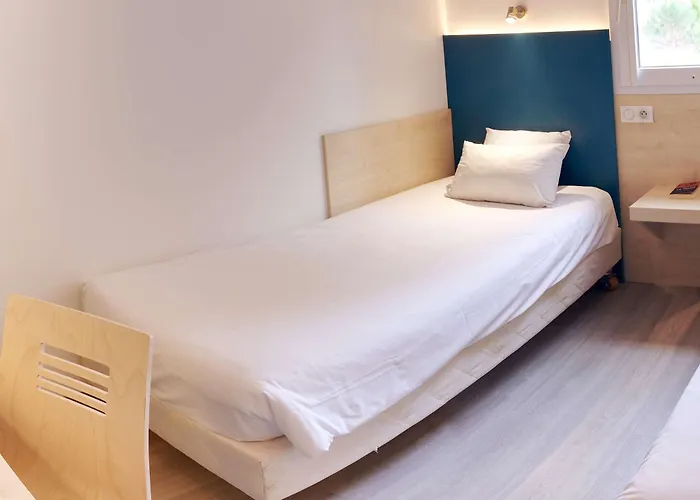 Kyriad Eco - Perpignan Nord Aeroport ホテル 2*